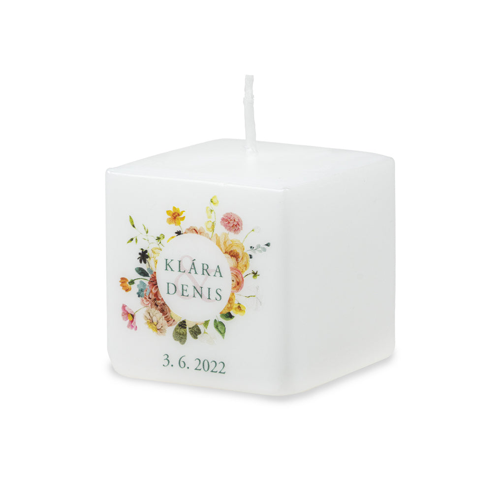 Бяла свещ - куб 5х5х5 см.